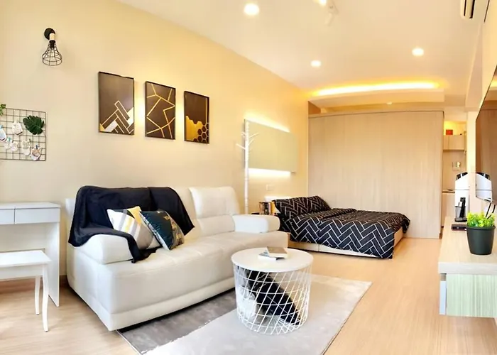 Cozystudio #1-3Pax Paradigm Mall, Legoland