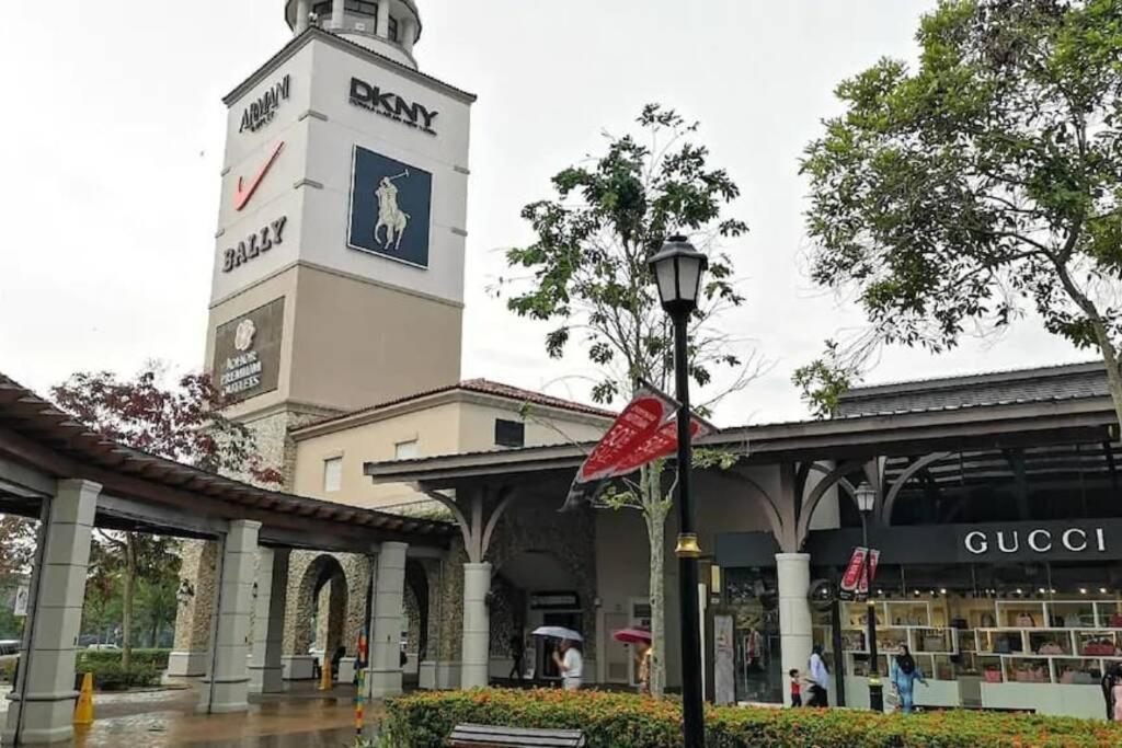 Cozystudio #1-3pax Paradigm Mall, Legoland Johor Bahru